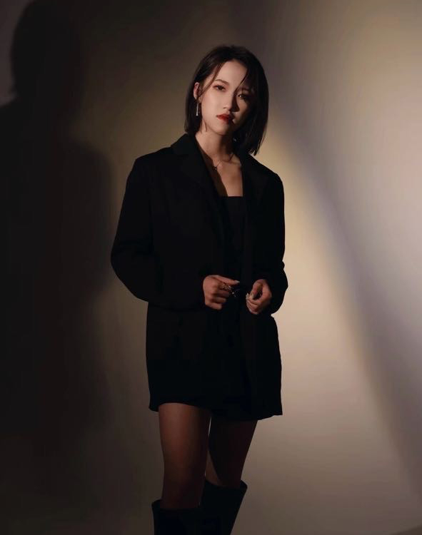 Belinda发型设计师